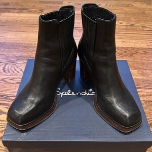Splendid boots! Size 9. Excellent condition, comfortable. 3” heel.